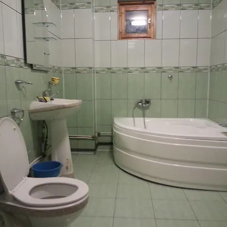 Pensiunea Cascada Comanesti (Bacau)
